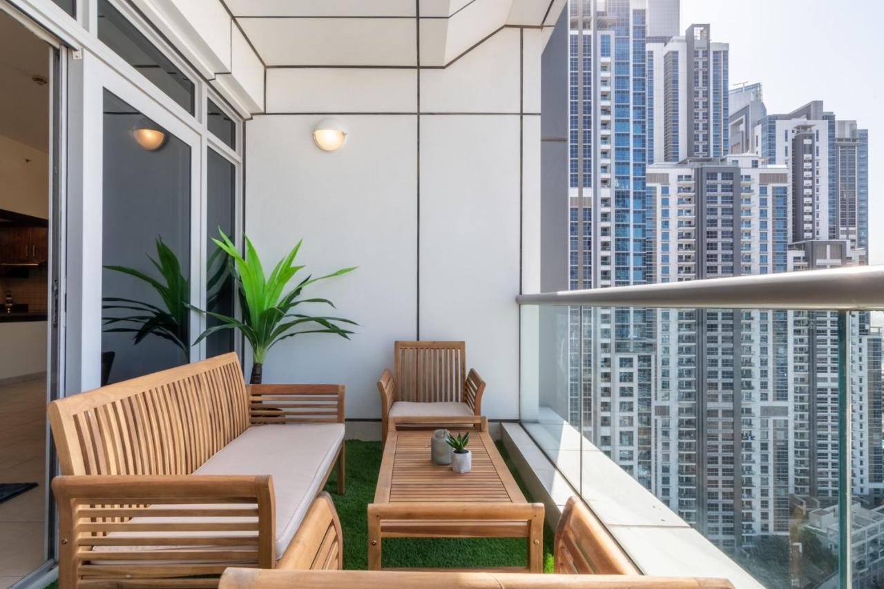 Scenic 2 Bedroom - Downtown Business Bay Дубай